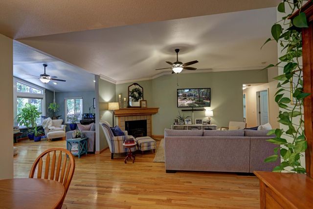 20091 Eaglecrest Dr, Foresthill, CA 95631