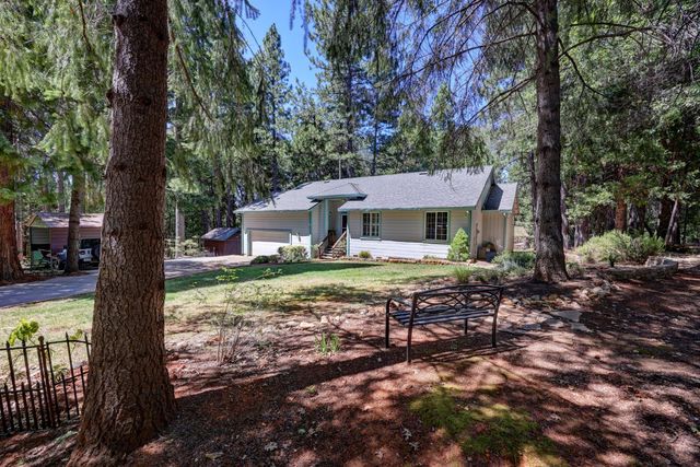 20091 Eaglecrest Dr, Foresthill, CA 95631