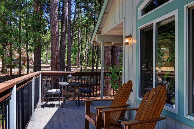 20091 Eaglecrest Dr, Foresthill, CA 95631