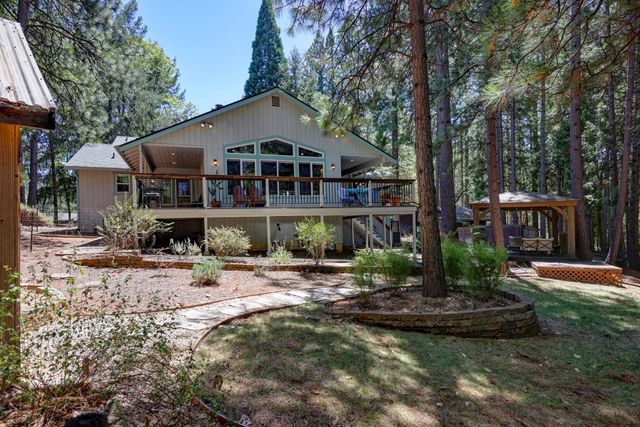 20091 Eaglecrest Dr, Foresthill, CA 95631