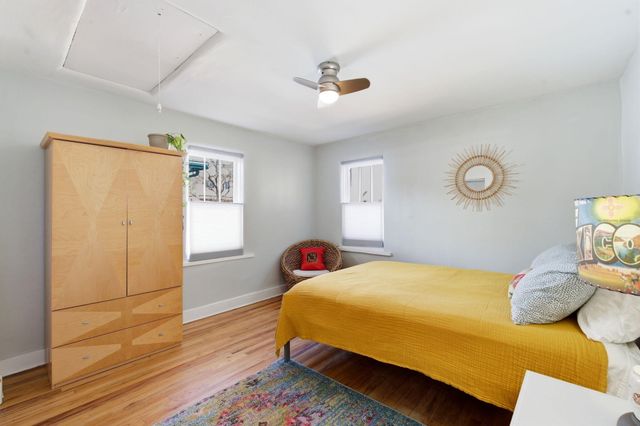 611 Keleher Avenue NW, Albuquerque, NM 87102