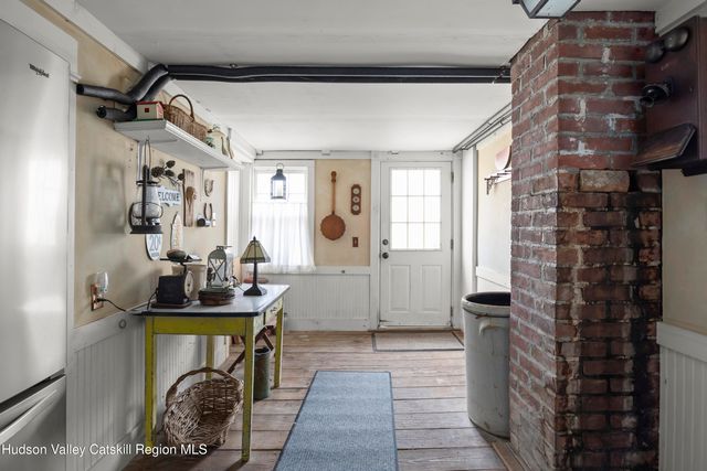 24 Schmidt Road, Ghent, NY 12075