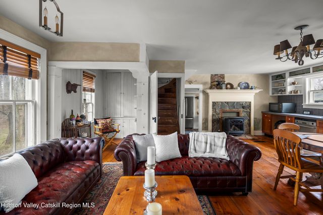 24 Schmidt Road, Ghent, NY 12075