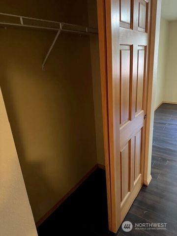 1150 NE Larson Boulevard, Belfair, WA 98528