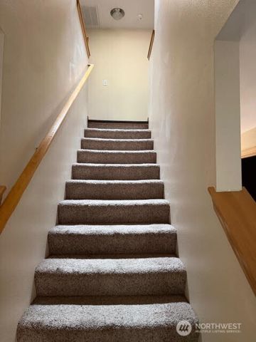 1150 NE Larson Boulevard, Belfair, WA 98528