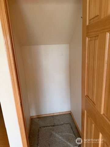 1150 NE Larson Boulevard, Belfair, WA 98528