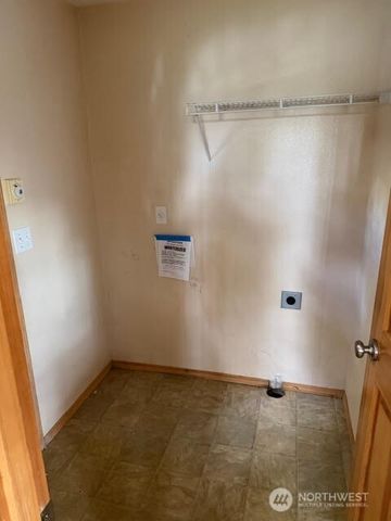 1150 NE Larson Boulevard, Belfair, WA 98528