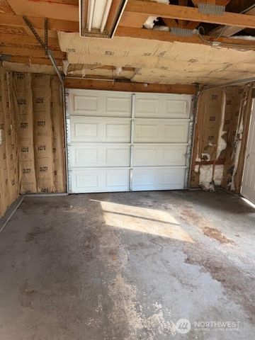 1150 NE Larson Boulevard, Belfair, WA 98528