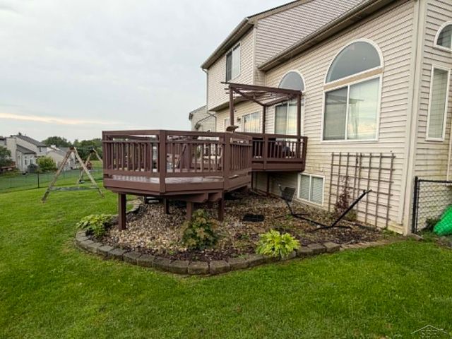 3333 Herrington Drive, Holly, MI 48442