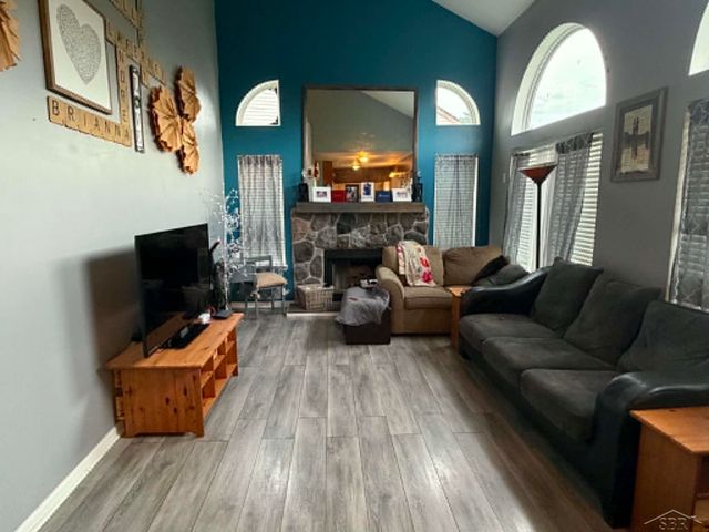 3333 Herrington Drive, Holly, MI 48442