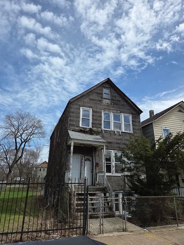 8847 S BURLEY Avenue, Chicago, IL 60617