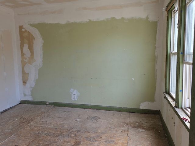 8847 S BURLEY Avenue, Chicago, IL 60617