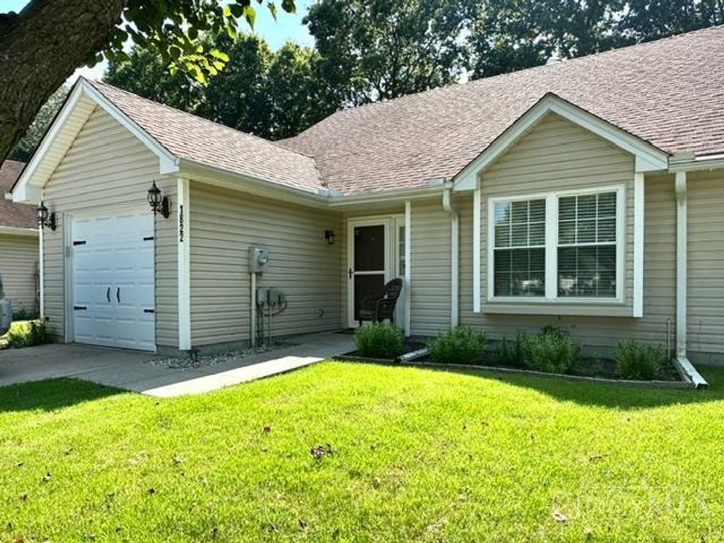 1822 Kenway Place, Middletown, OH 45044