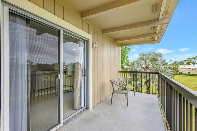 18350 SE WOOD HAVEN Lane F, Jupiter, FL 33469