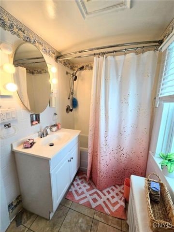 14 3rd Street, German Flatts, NY 13357