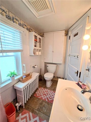 14 3rd Street, German Flatts, NY 13357