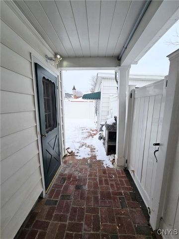 14 3rd Street, German Flatts, NY 13357