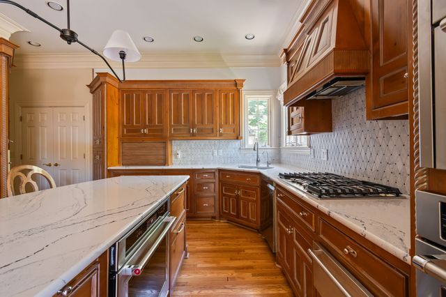 5608 Ottershaw Ct, Brentwood, TN 37027