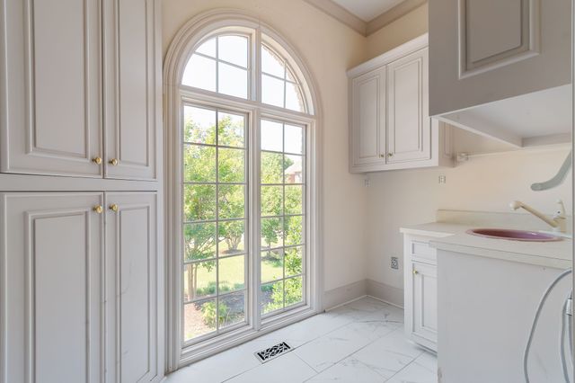 5608 Ottershaw Ct, Brentwood, TN 37027