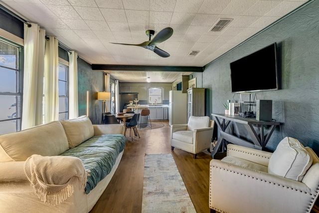 601 E San Saba Street, Wortham, TX 76693