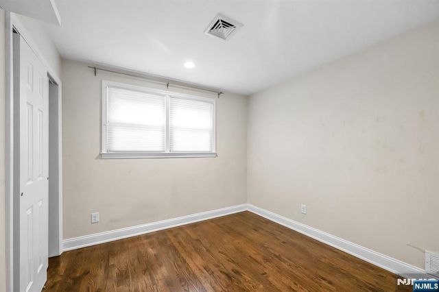 23 Hampshire Road, Paramus, NJ 07652