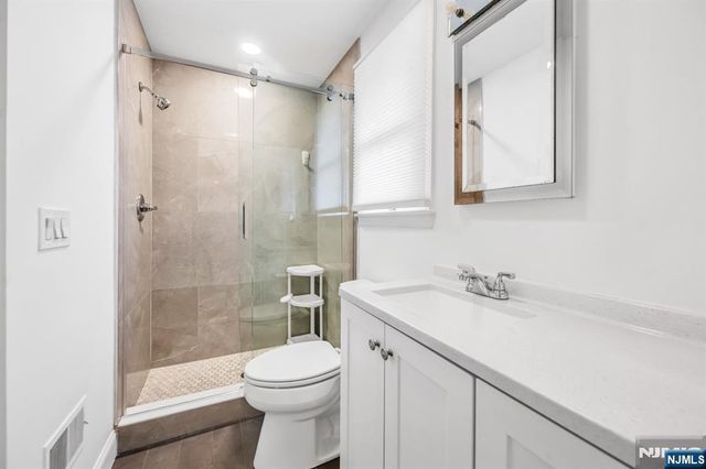 23 Hampshire Road, Paramus, NJ 07652