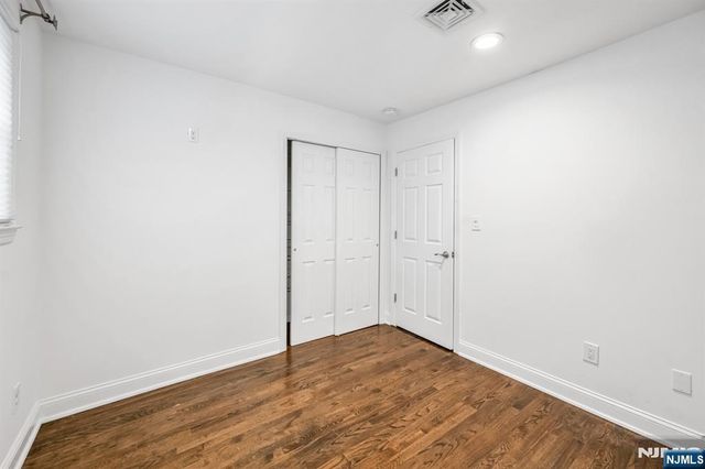 23 Hampshire Road, Paramus, NJ 07652