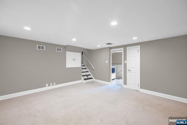 23 Hampshire Road, Paramus, NJ 07652