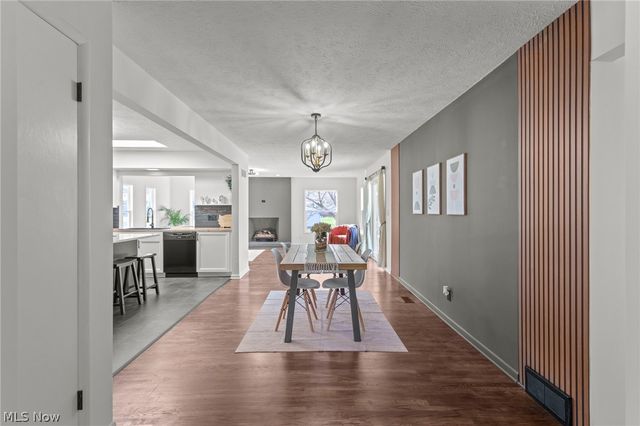 3520 Shellhart Road, Norton, OH 44203