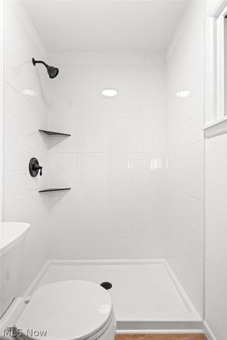 3520 Shellhart Road, Norton, OH 44203