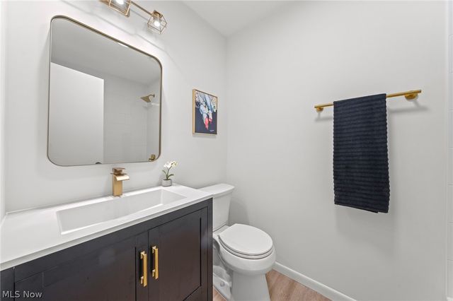 3520 Shellhart Road, Norton, OH 44203