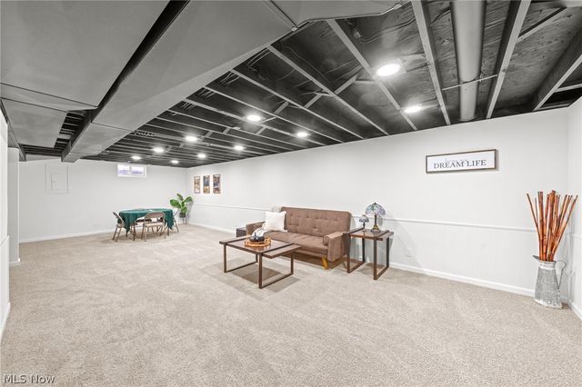 3520 Shellhart Road, Norton, OH 44203