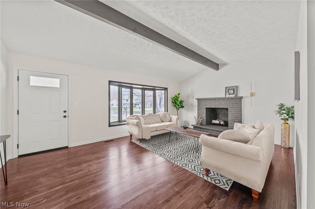 3520 Shellhart Road, Norton, OH 44203