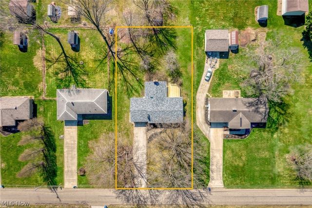 3520 Shellhart Road, Norton, OH 44203