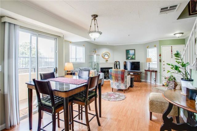 219 N Adams 8, Glendale, CA 91206