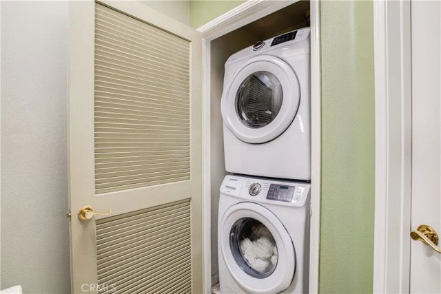 219 N Adams 8, Glendale, CA 91206