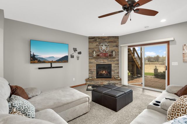 3900 Meadowview Terrace, Saint Bonifacius, MN 55375