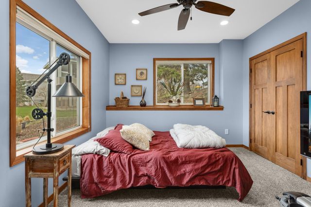 3900 Meadowview Terrace, Saint Bonifacius, MN 55375