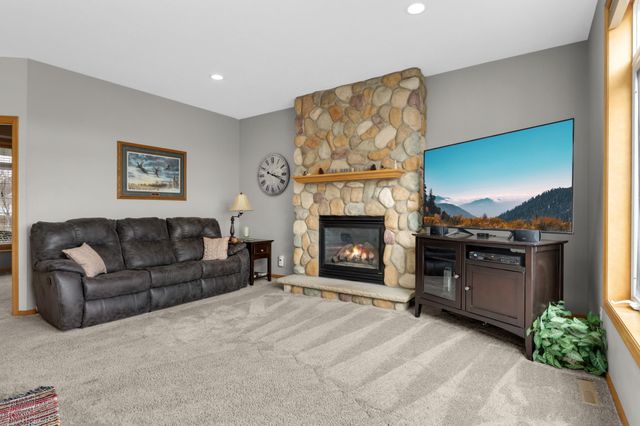 3900 Meadowview Terrace, Saint Bonifacius, MN 55375