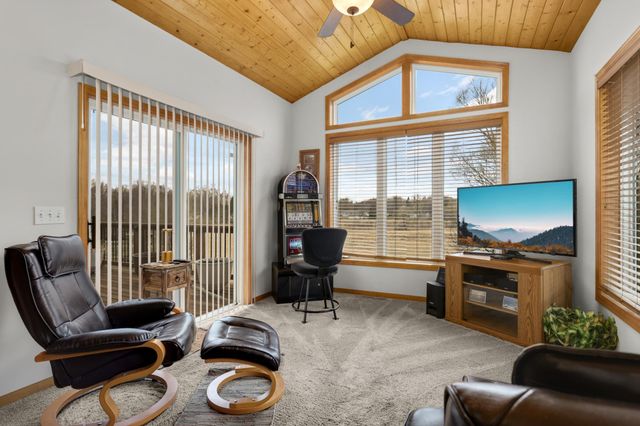 3900 Meadowview Terrace, Saint Bonifacius, MN 55375