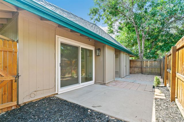 5902 S Willow Way, Englewood, CO 80111