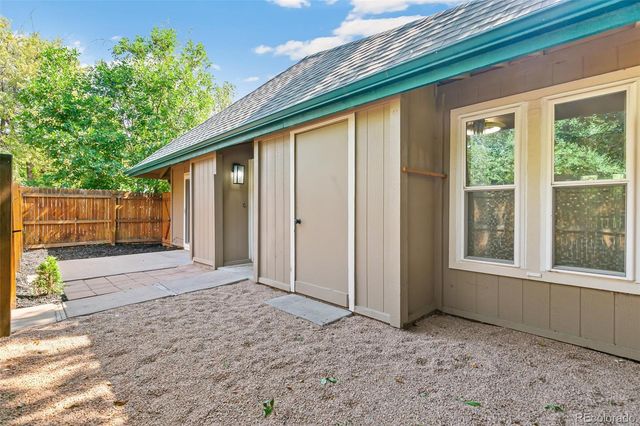 5902 S Willow Way, Englewood, CO 80111