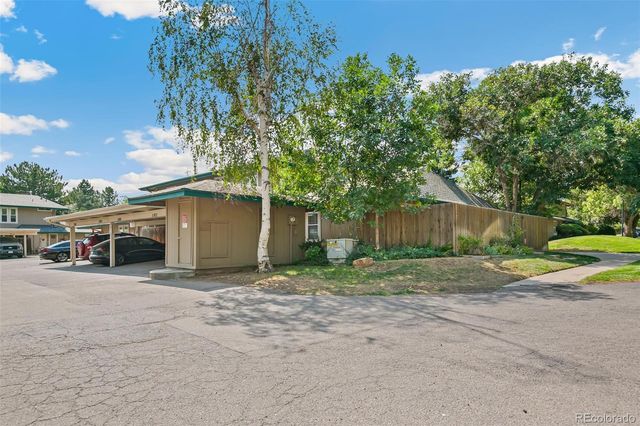 5902 S Willow Way, Englewood, CO 80111