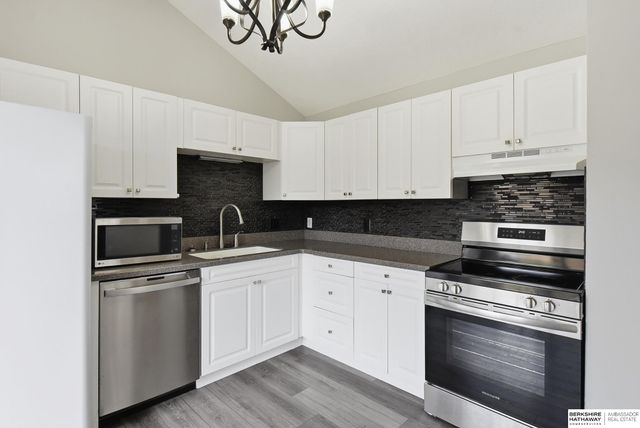 13526 Gertrude Street, Omaha, NE 68138