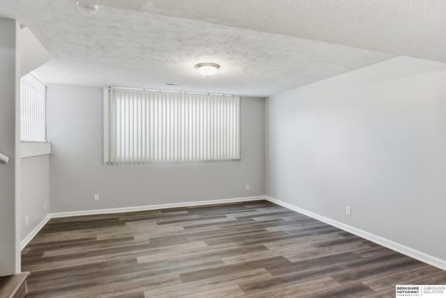 13526 Gertrude Street, Omaha, NE 68138