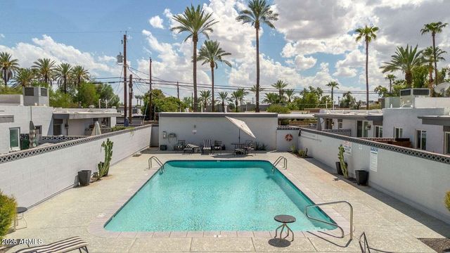 4206 N 38TH Street 4, Phoenix, AZ 85018