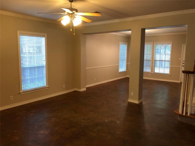 504 W North Loop BLVD A, Austin, TX 78751
