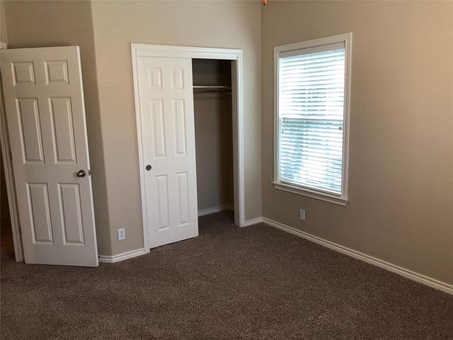 504 W North Loop BLVD A, Austin, TX 78751
