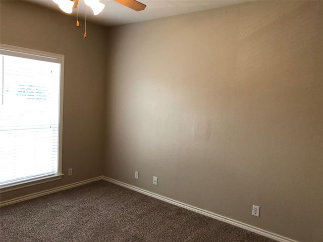 504 W North Loop BLVD A, Austin, TX 78751