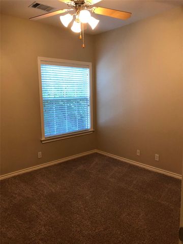 504 W North Loop BLVD A, Austin, TX 78751